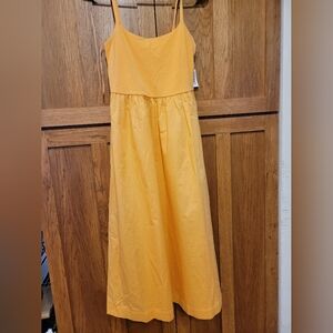 NWT Women's Old Navy dress. Size Small